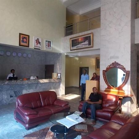 Room In Lodge - Ayalla Hotels And Suites アブジャ エクステリア 写真